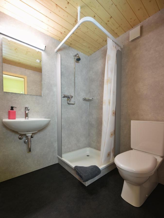 Schutzenbach Backpackers For Adults 18-35 Hostel Lauterbrunnen Εξωτερικό φωτογραφία