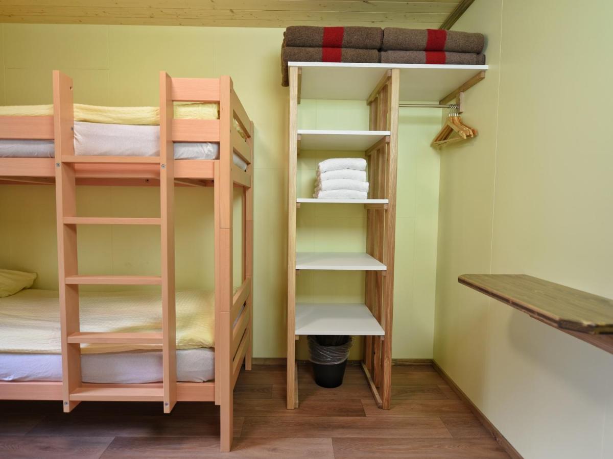 Schutzenbach Backpackers For Adults 18-35 Hostel Lauterbrunnen Εξωτερικό φωτογραφία